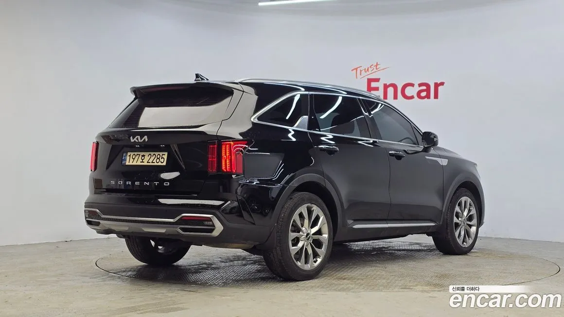 Kia Sorento — фото 4