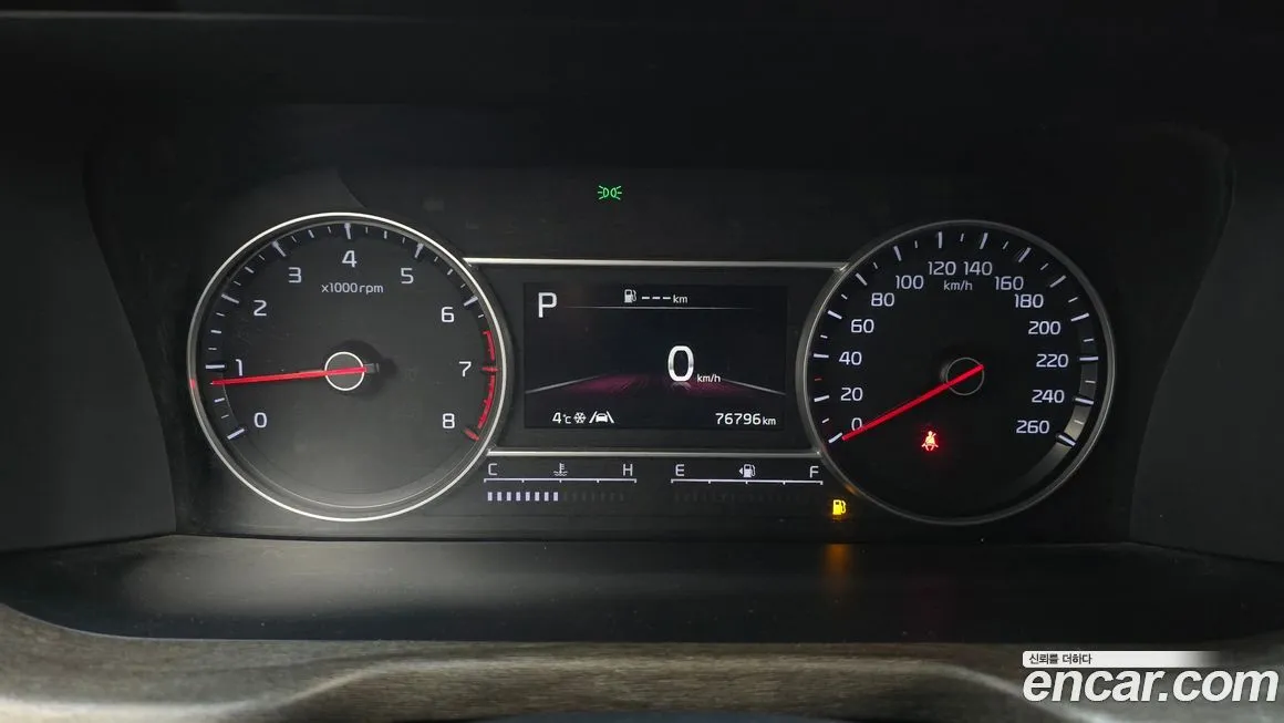 Kia Sorento — фото 3