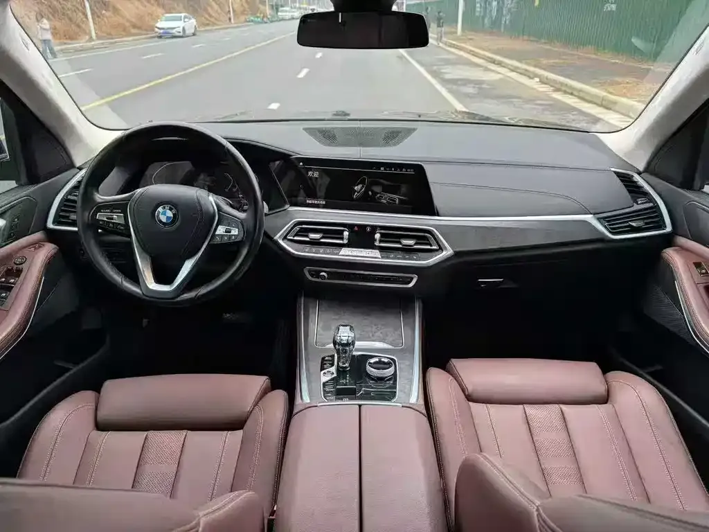 BMW X5 (Import) — фото 2