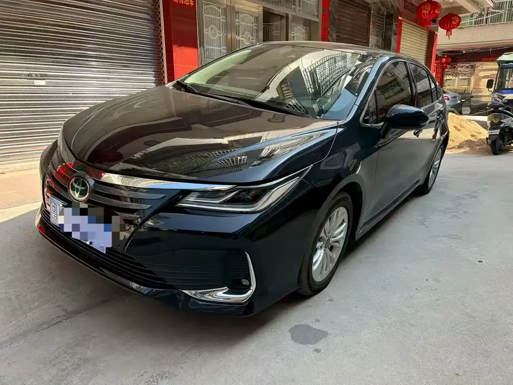 Toyota Allion — фото 1