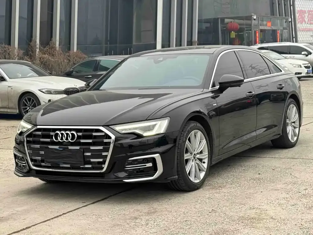 Audi A6L — фото 2