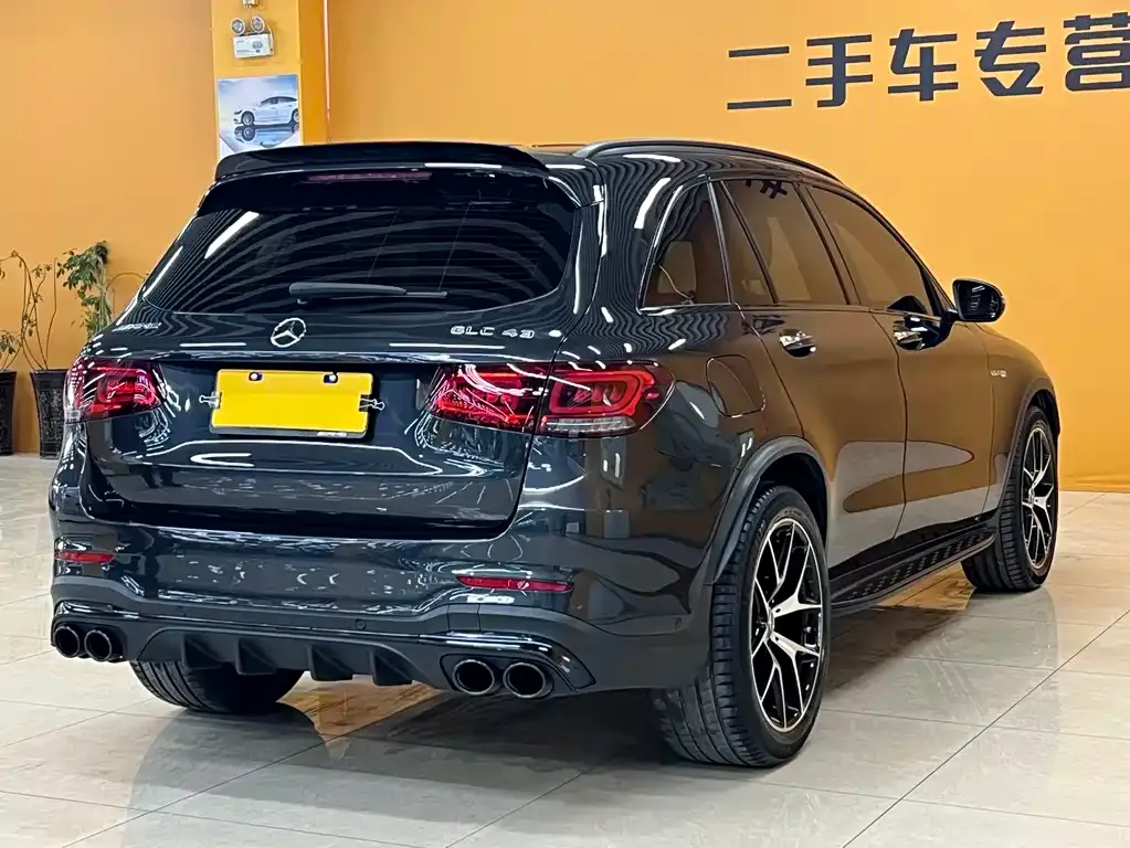 Mercedes-Benz GLC AMG — фото 8
