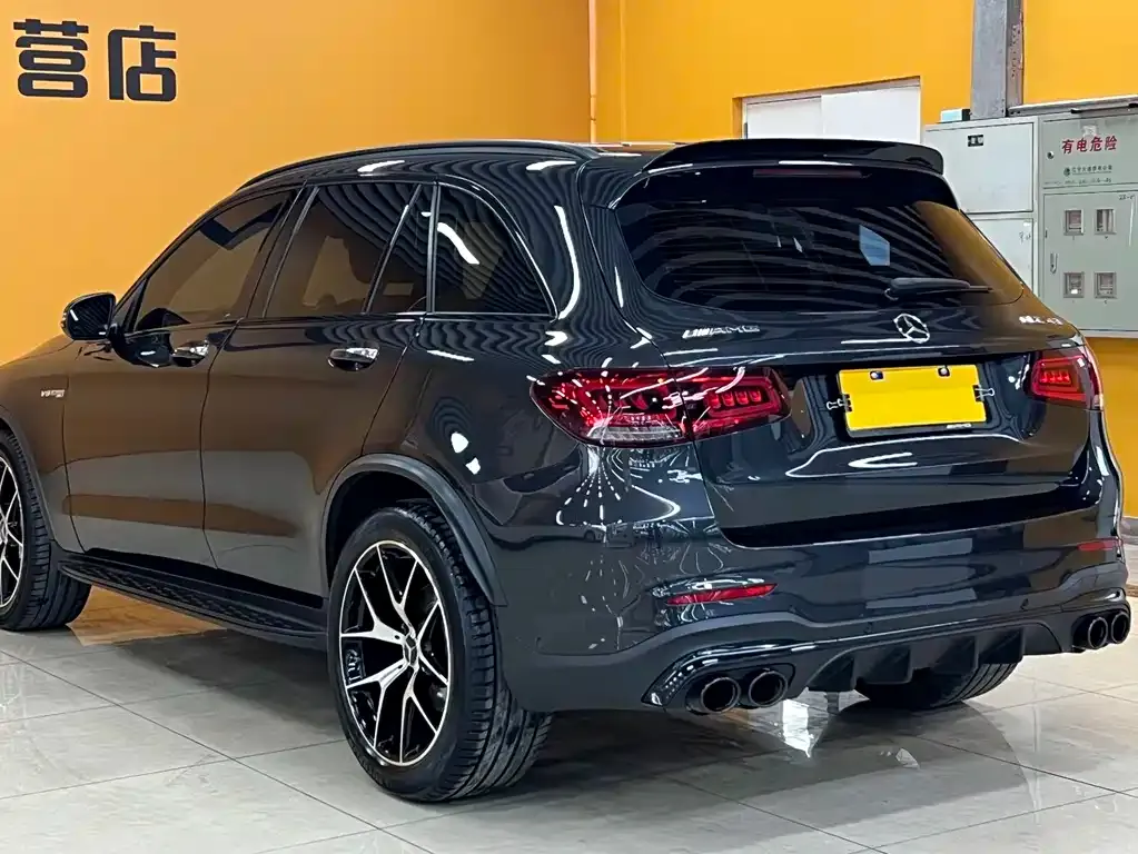 Mercedes-Benz GLC AMG — фото 7