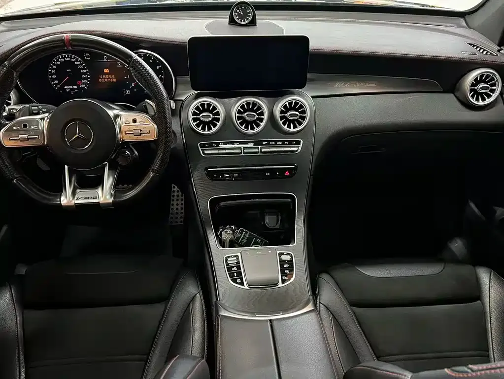 Mercedes-Benz GLC AMG — фото 4
