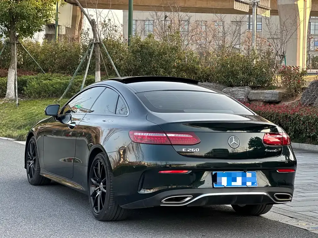 Mercedes-Benz E-Class (Import) — фото 3