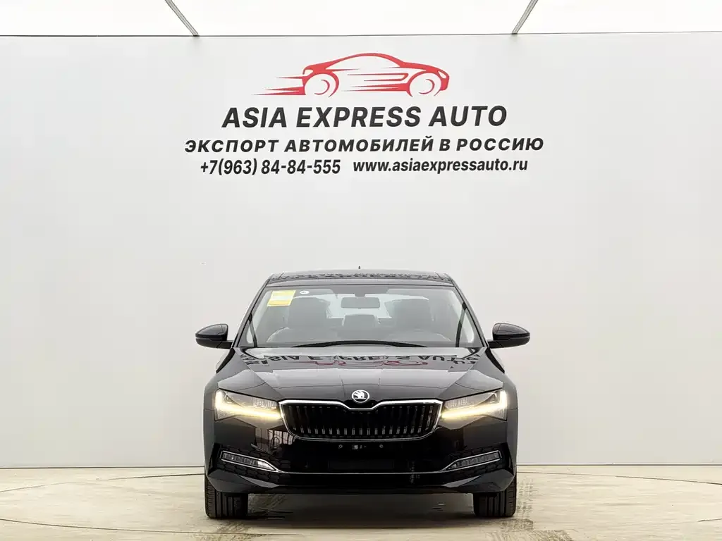 Skoda Superb — фото 2
