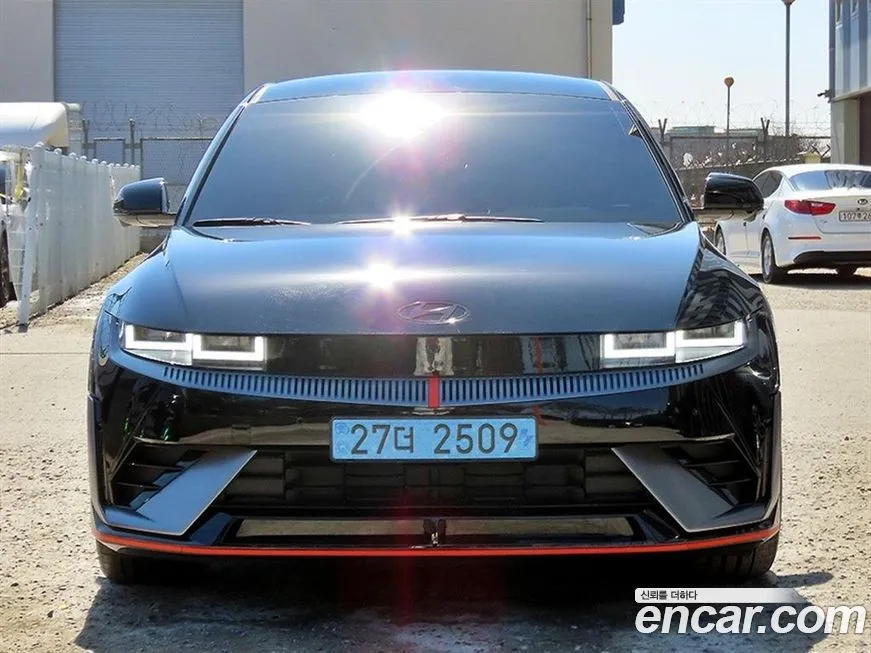Hyundai Ioniq5 — фото 1