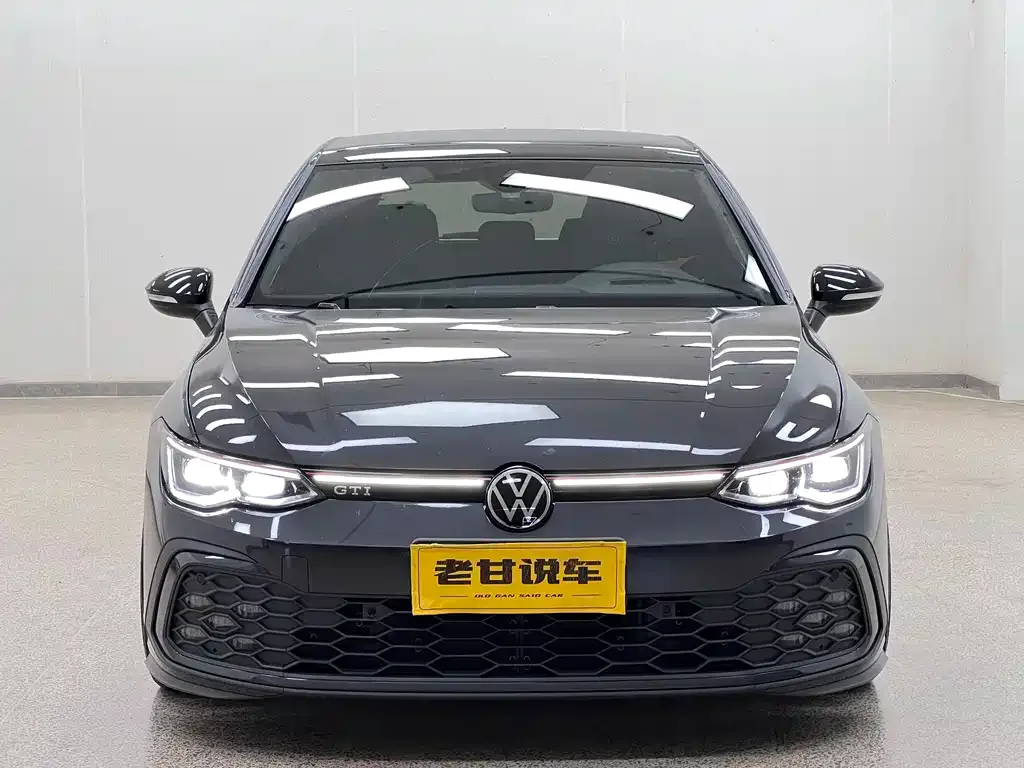 Volkswagen Golf GTI — фото 3