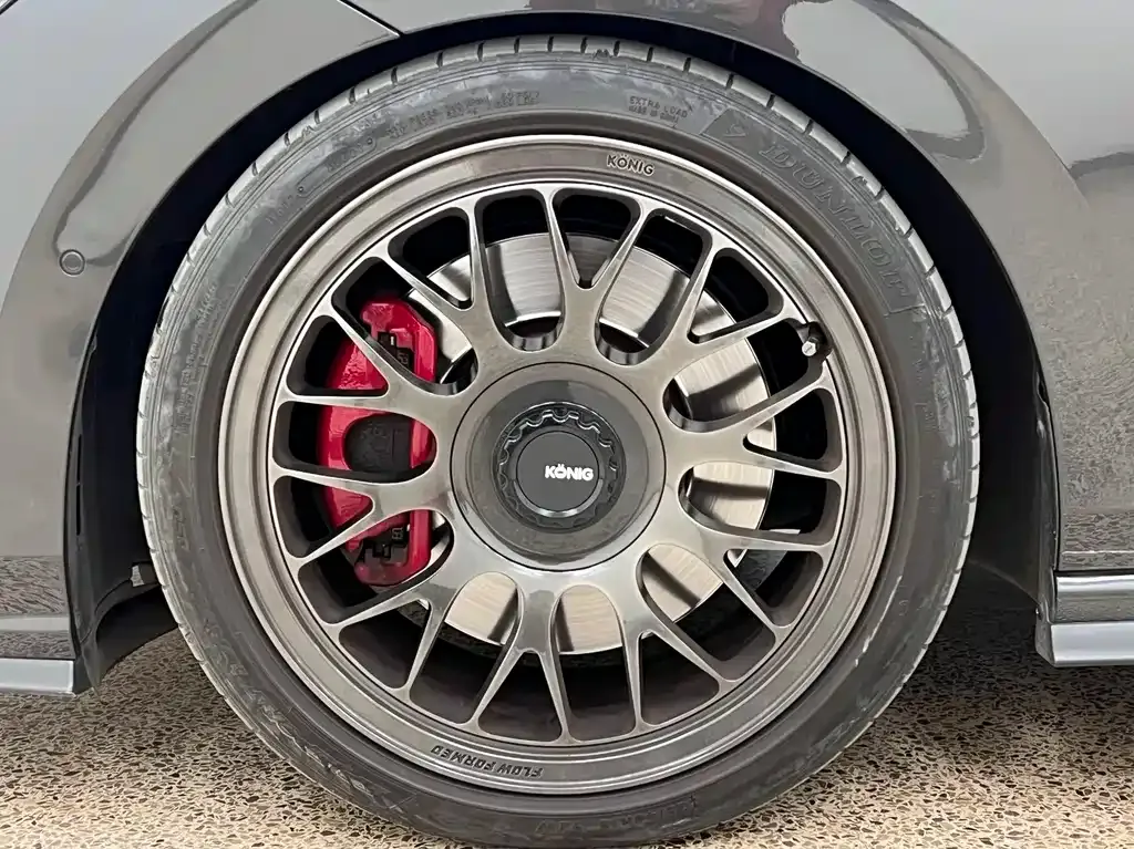 Volkswagen Golf GTI — фото 7
