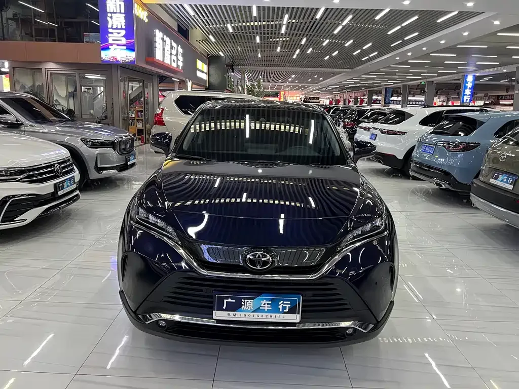 Toyota Harrier — фото 7