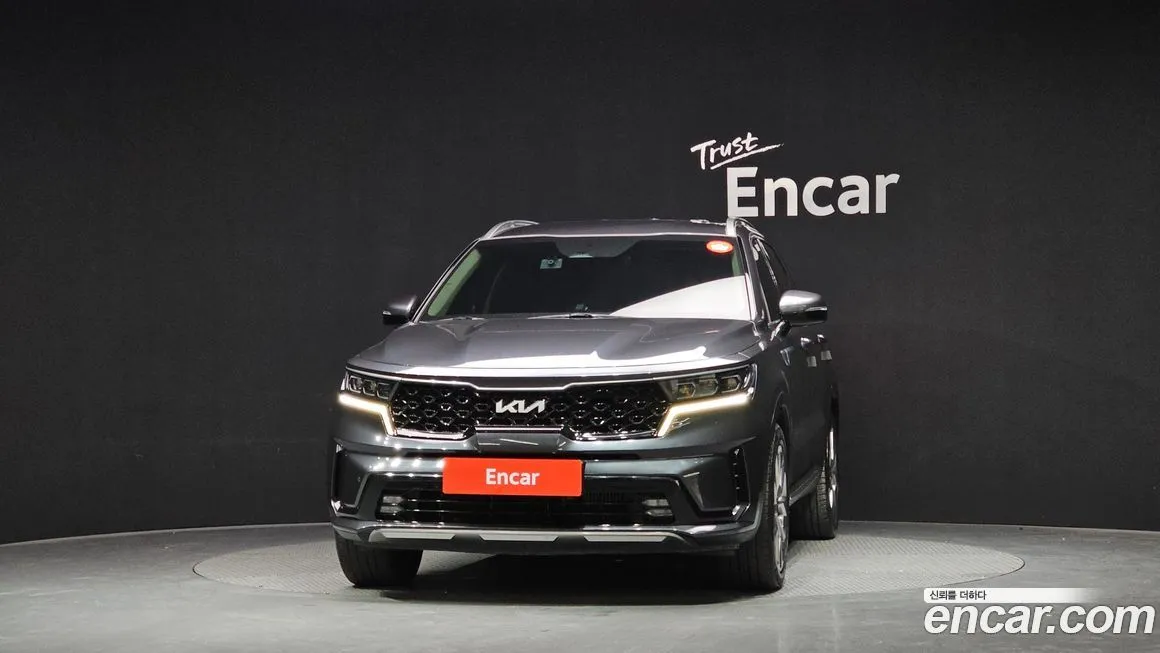 Kia Sorento — фото 3