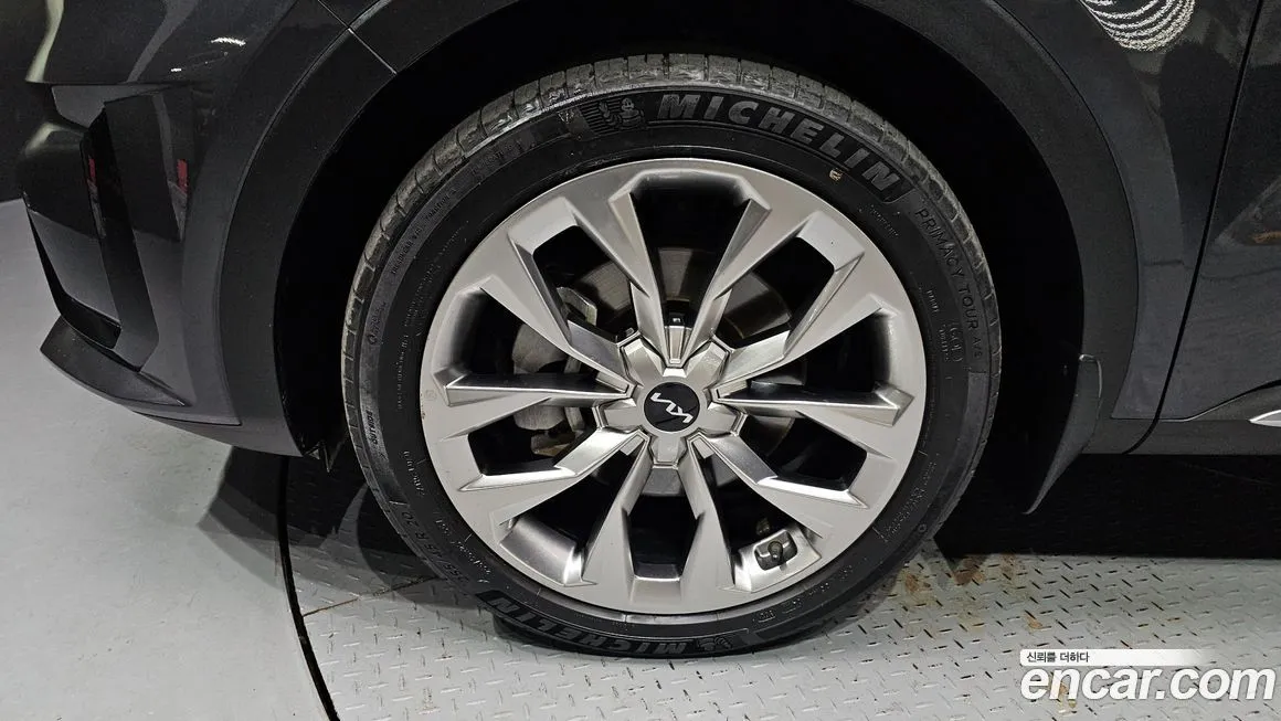 Kia Sorento — фото 4