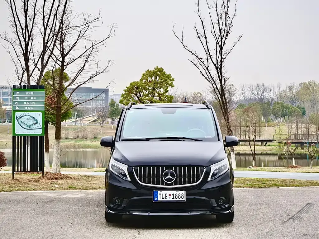 Mercedes-Benz Vito — фото 9