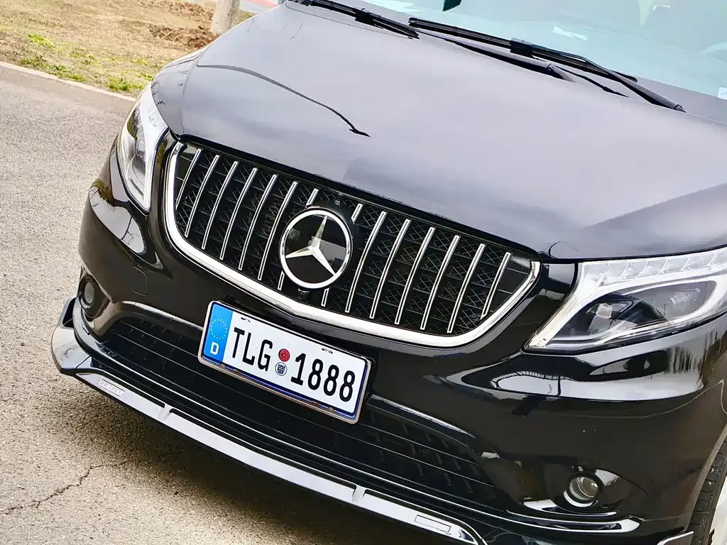 Mercedes-Benz Vito — фото 10