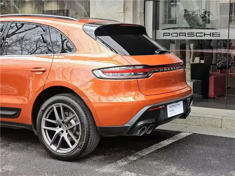 Porsche Macan — фото 10