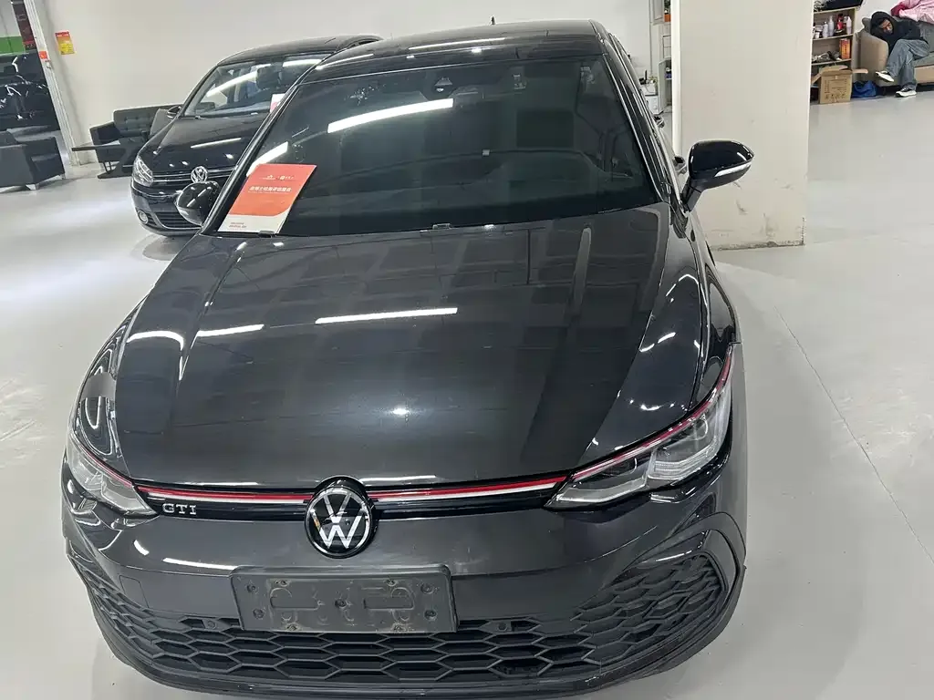 Volkswagen Golf GTI — фото 5