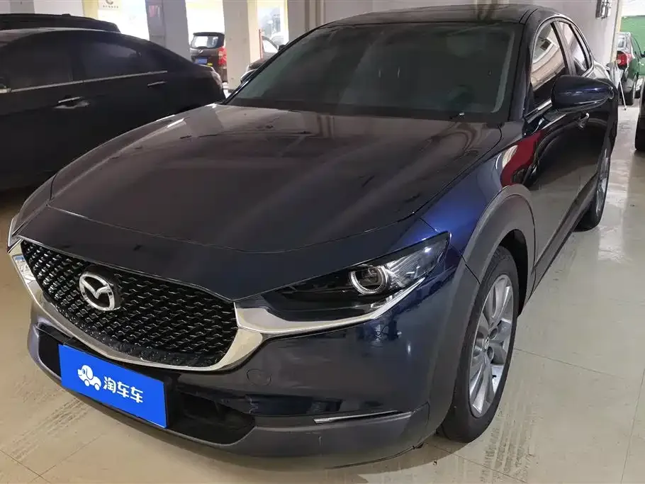 Mazda CX-30 — фото 1
