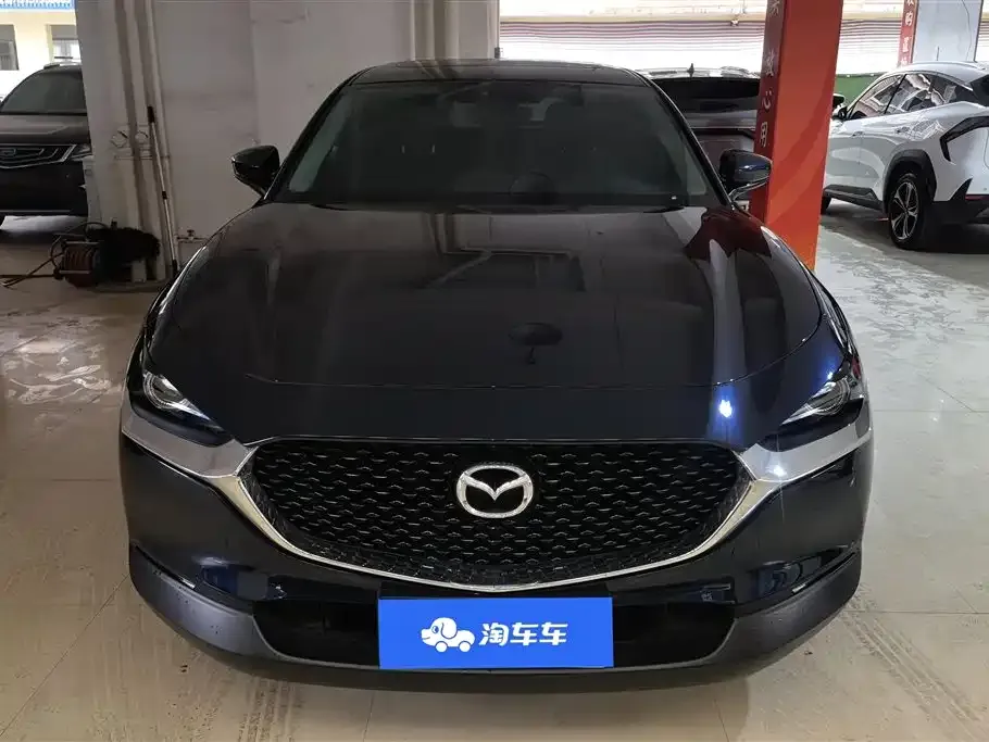 Mazda CX-30 — фото 2