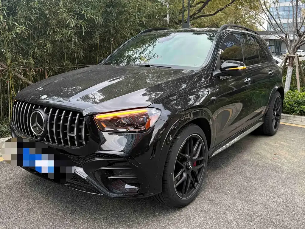Mercedes-Benz GLE AMG — фото 1