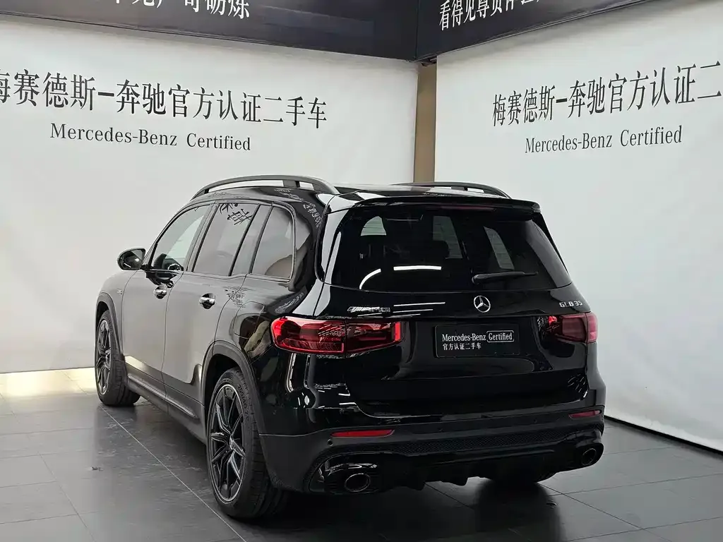 Mercedes-Benz GLB AMG — фото 3