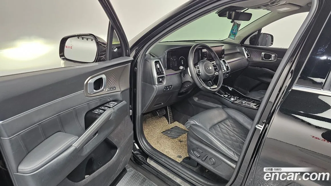 Kia Sorento — фото 5