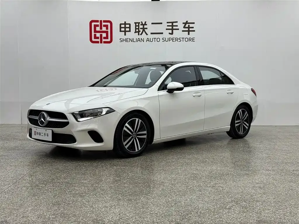 Mercedes-Benz A-Class — фото 1