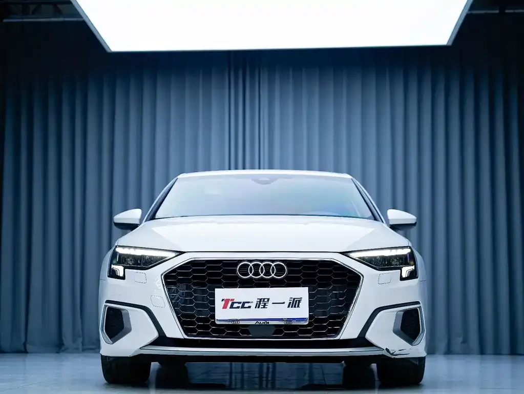 Audi A3 — фото 7