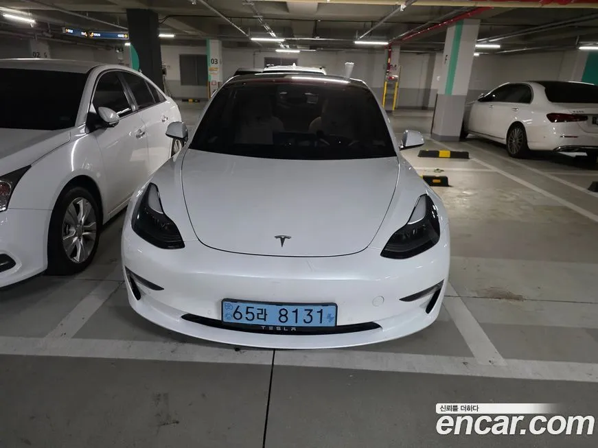 Tesla Model 3 — фото 3