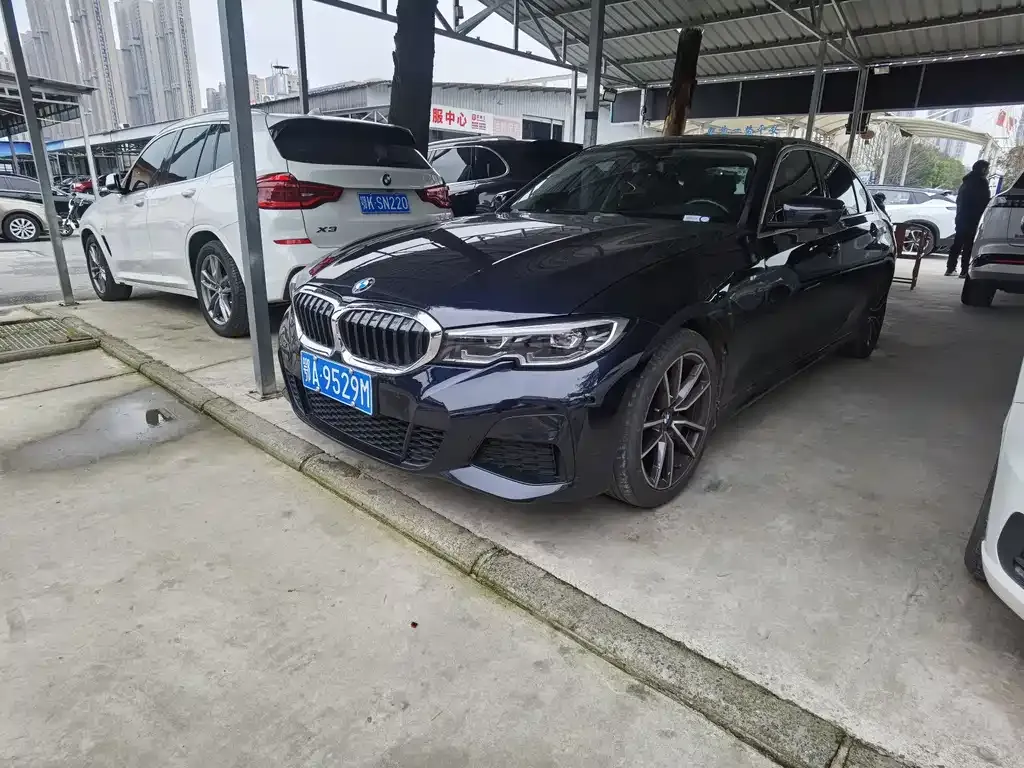 BMW 3 Series — фото 1
