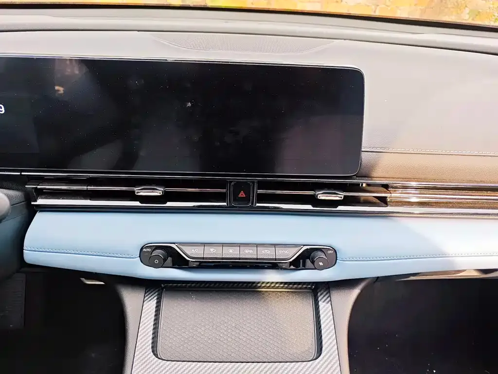 GAC Motor Shadow Leopard — фото 8