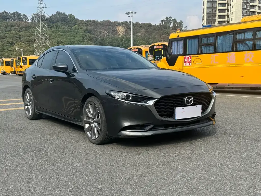 Mazda 3 Axela — фото 3
