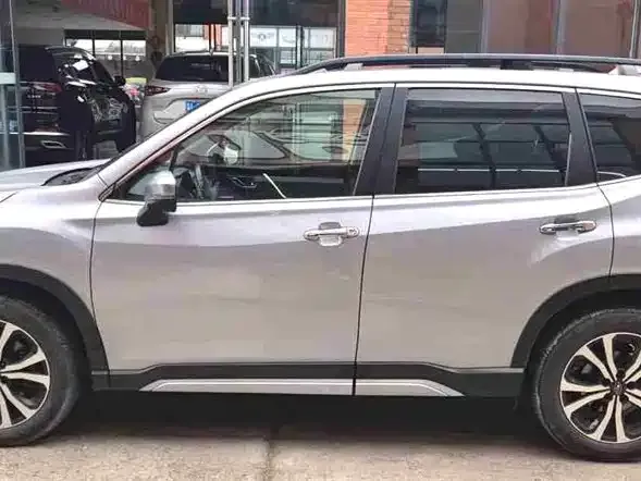 Subaru Forester — фото 4