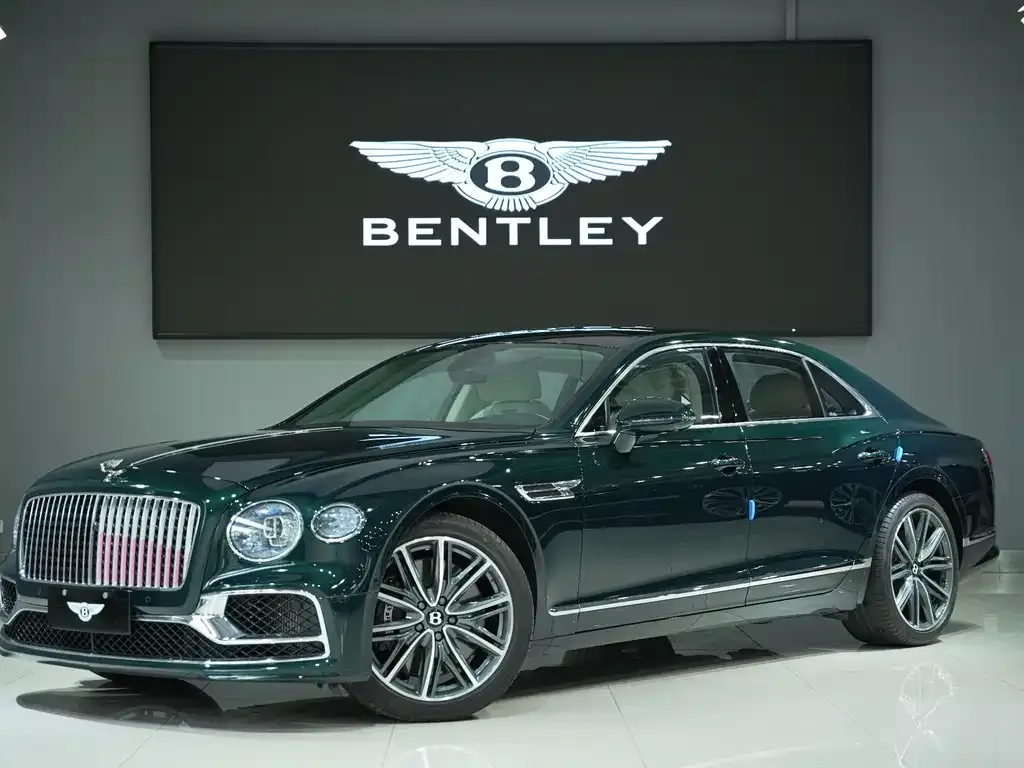 Bentley Flying Spur — фото 1