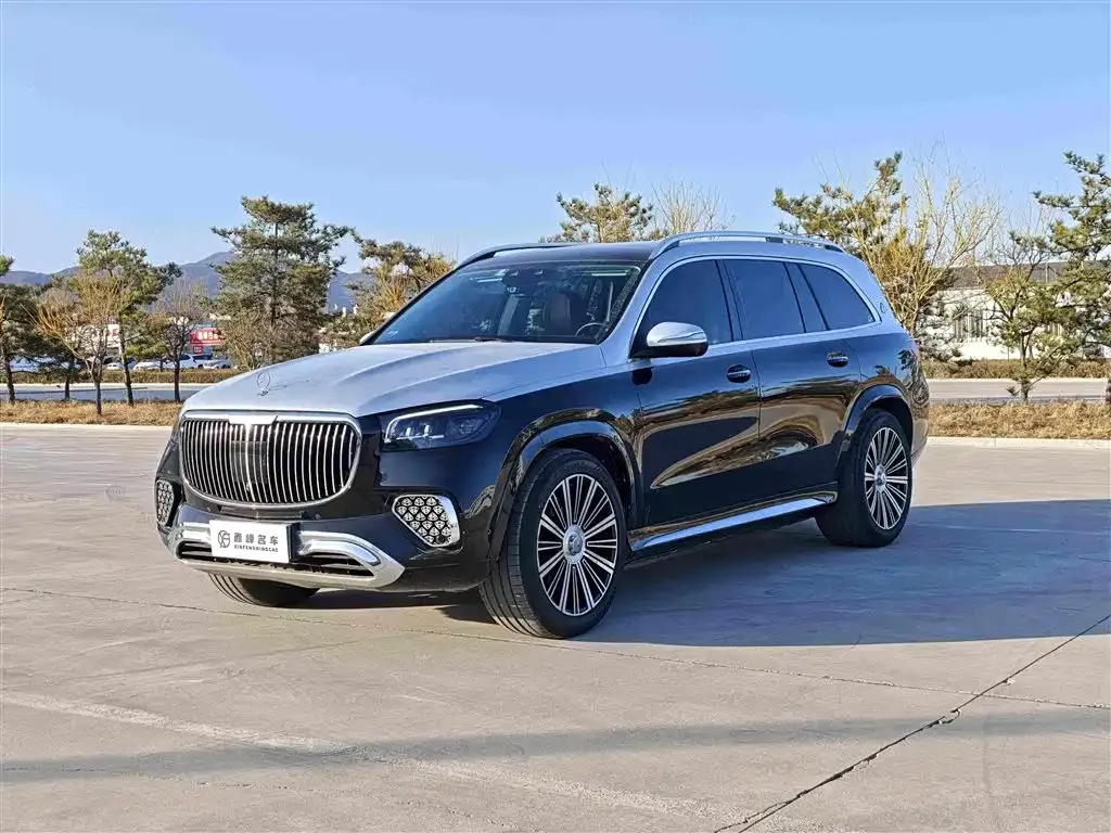 Mercedes-Benz GLS — фото 1