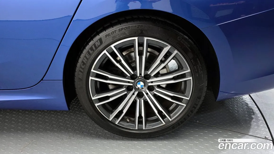 BMW 3-Series — фото 10