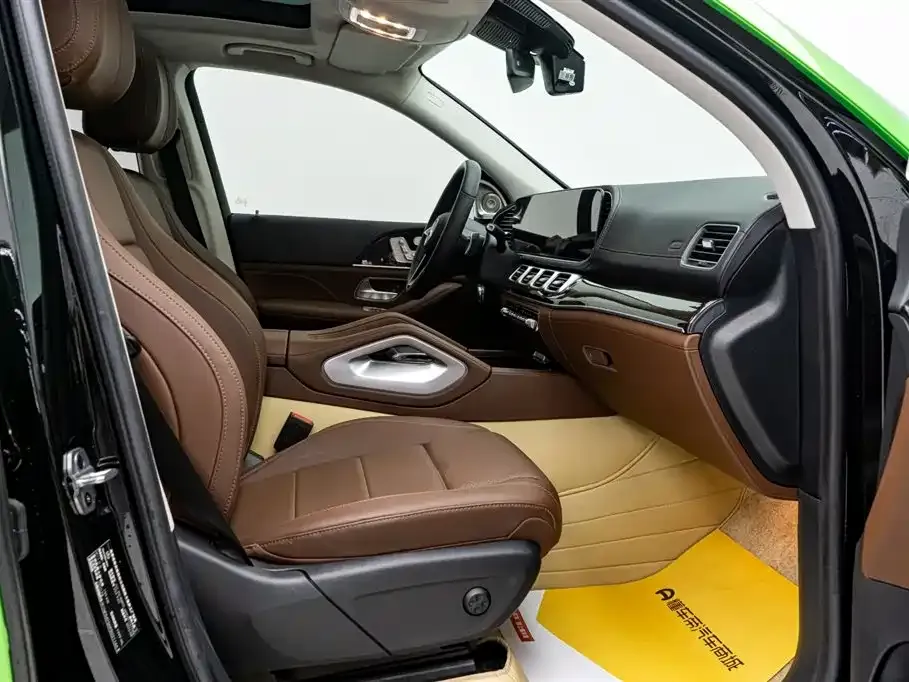 Mercedes-Benz GLE — фото 10