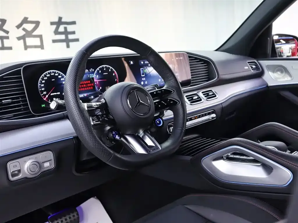 Mercedes-Benz GLE AMG — фото 9