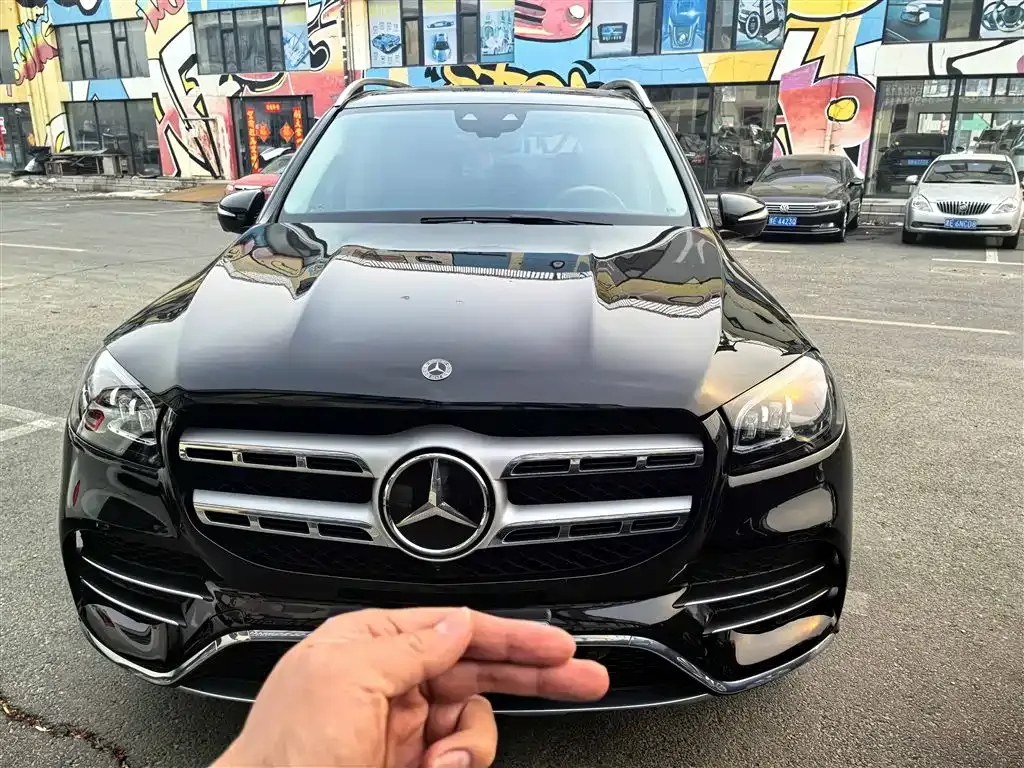 Mercedes-Benz GLS — фото 1