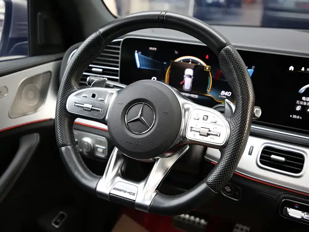 Mercedes-Benz GLE AMG — фото 9