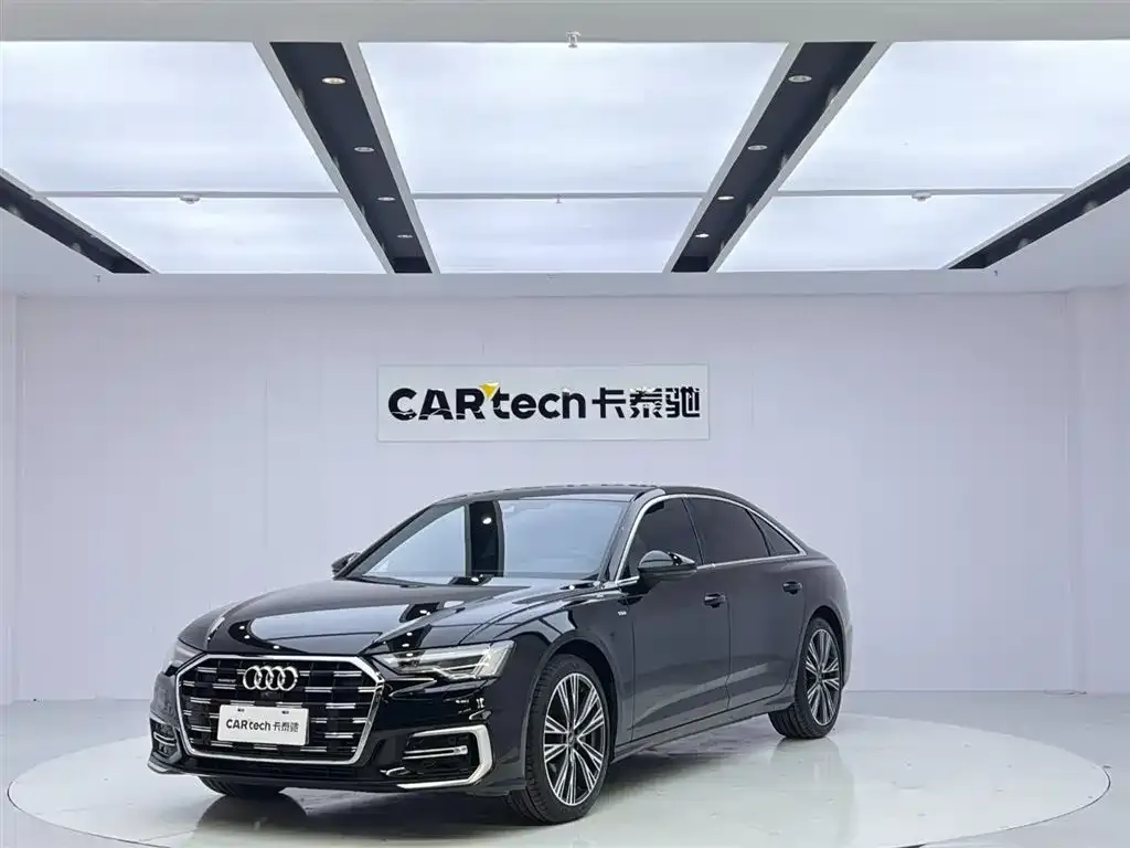 Audi A6L — фото 1