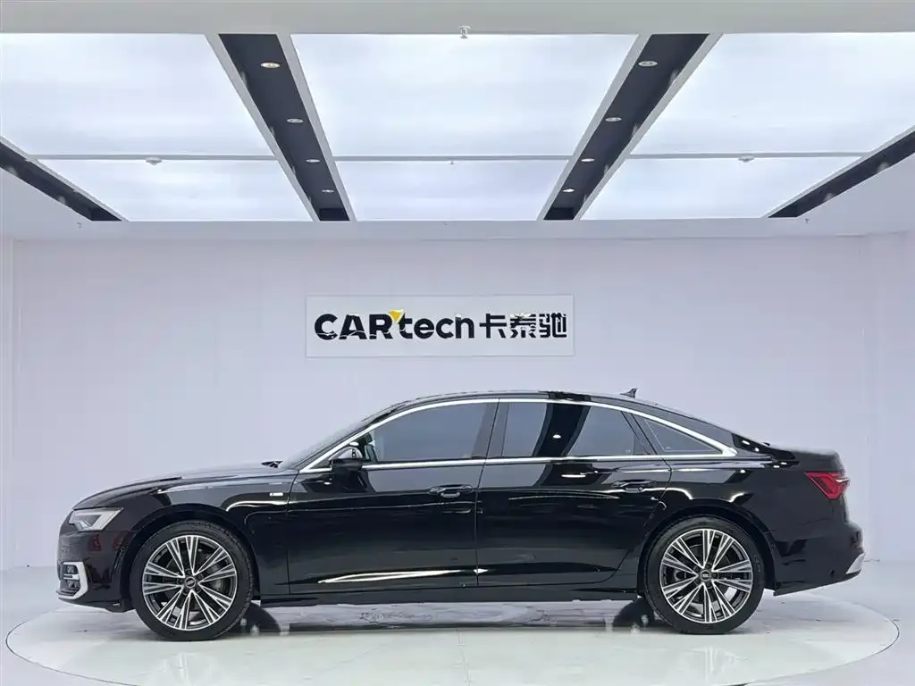 Audi A6L — фото 2