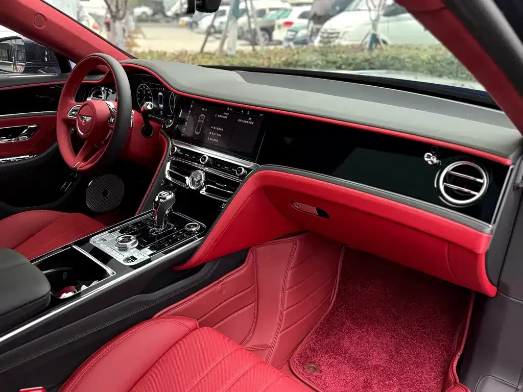 Bentley Flying Spur — фото 2