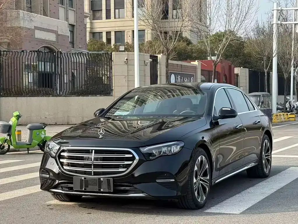 Mercedes-Benz E-Class New Energy — фото 1