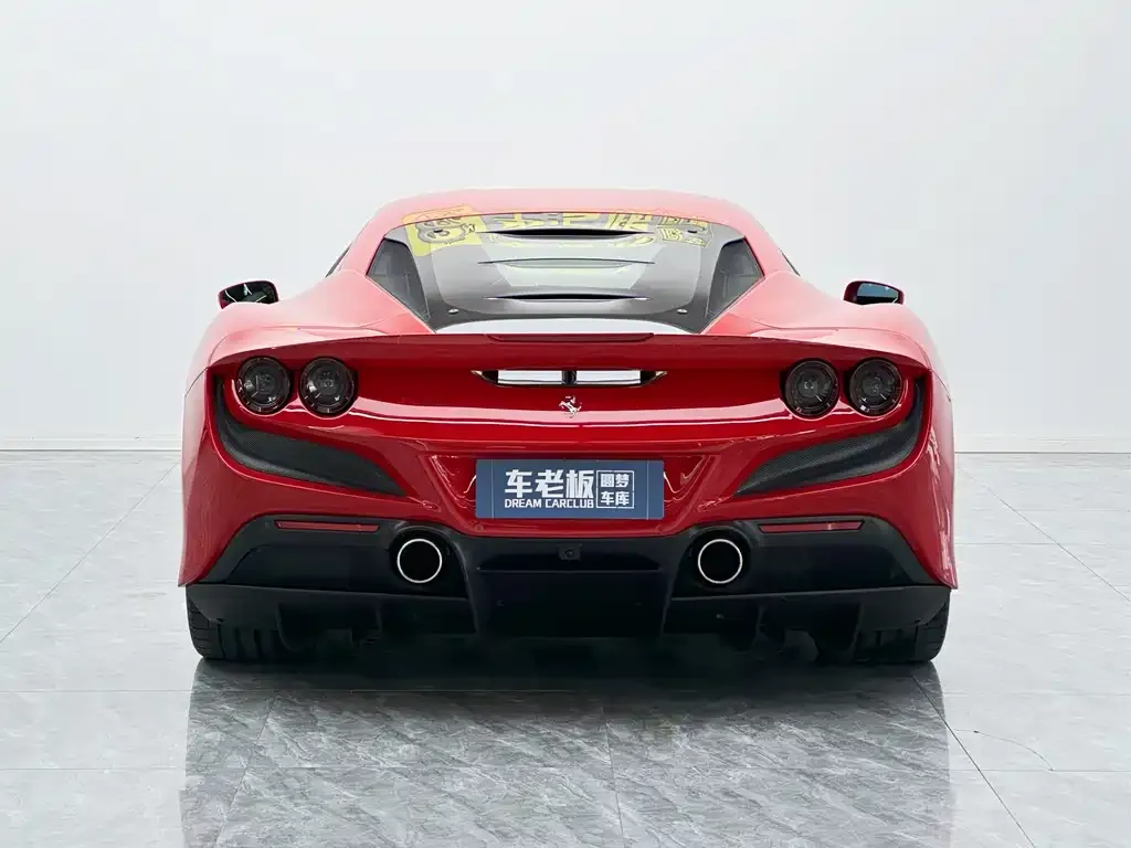 Ferrari F8 — фото 3