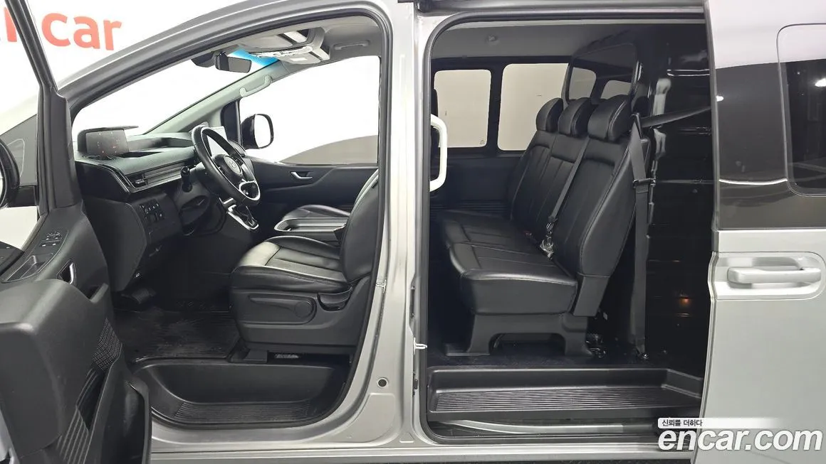 Hyundai Staria — фото 10