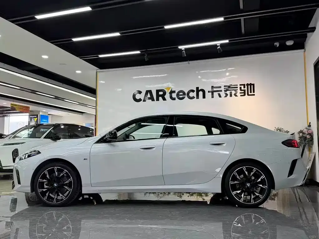 BMW 2 Series — фото 3