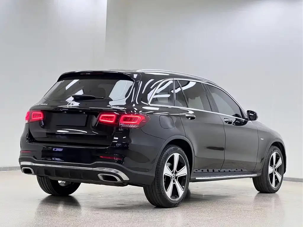 Mercedes-Benz GLC — фото 2