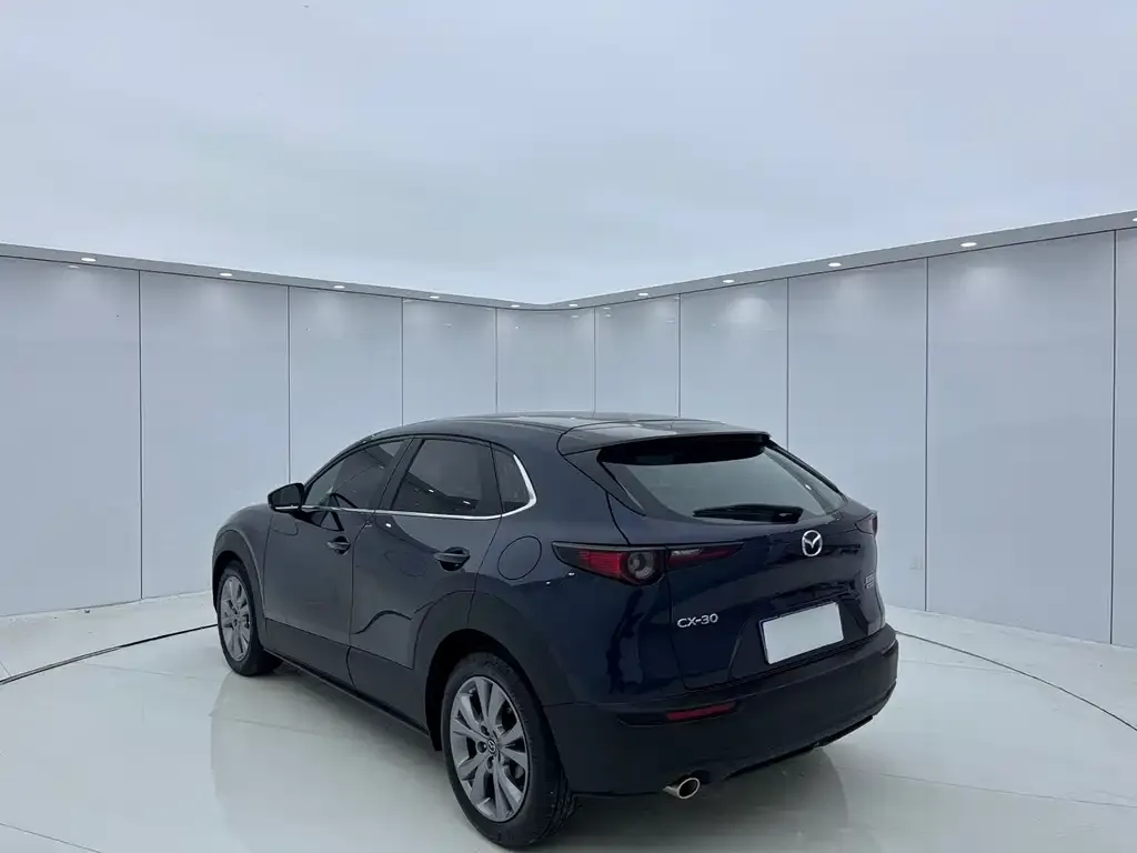 Mazda CX-30 — фото 9