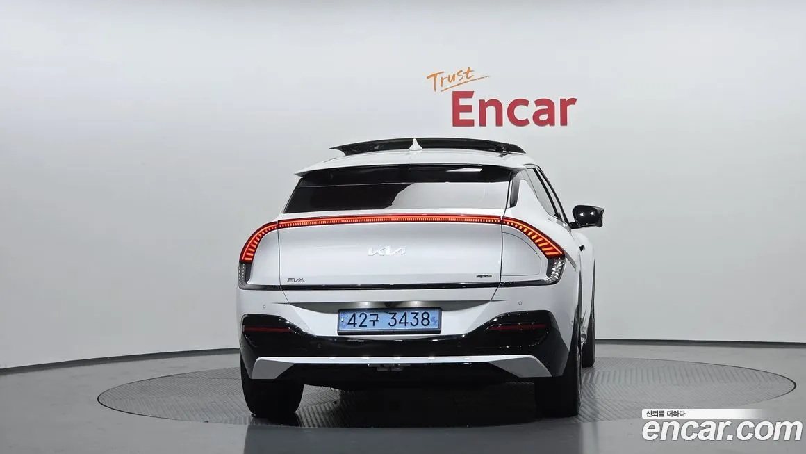 Kia EV6 — фото 7