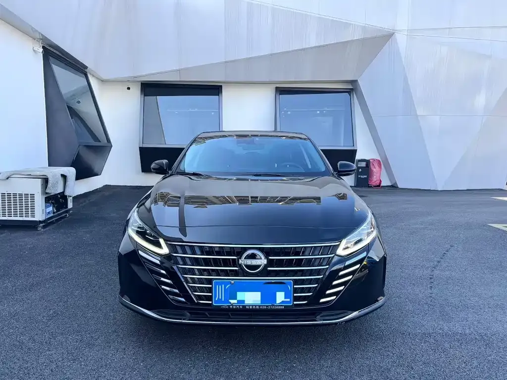 Nissan Teana — фото 5